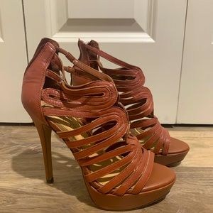 Jessica Simpson leather strappy peep toe heels